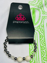 Load image into Gallery viewer, Paparazzi Accessories 🌹Starlet Shimmer Kit - Bracelet Starlet Shimmer Bracelets🌹 Flat Rate Ship $4.50 🌹