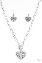 Load image into Gallery viewer, pittmanbling-and-jewelry-inc-presentsvictorian-romance-paparazzi-accessories