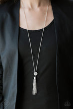 Load image into Gallery viewer, Paparazzi Accessories 🌹Five-Alarm FIREWORK Necklace🌹 Flat Rate Ship $4.50 🌹