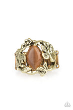 Load image into Gallery viewer, pittmanbling-and-jewelry-inc-presentstropical-flora-brass-ring-paparazzi-accessories