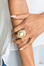 Load image into Gallery viewer, Paparazzi Accessories ⚘ Garden Garland - Gold Ring⚘ Flat Rate Ship $4.50 ⚘