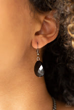 Load image into Gallery viewer, Paparazzi Accessories ⚘ Vixen Conviction - Black Necklace⚘ Flat Rate Ship $4.50 ⚘