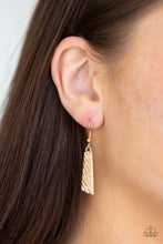 Load image into Gallery viewer, Paparazzi Accessories ⚘ Texture Tigress - Gold Necklace⚘ Flat Rate Ship $4.50 ⚘
