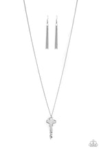 Load image into Gallery viewer, pittmanbling-and-jewelry-inc-presentsthe-keynoter-silver-necklace-paparazzi-accessories