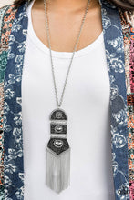Load image into Gallery viewer, Paparazzi Accessories ⚘ Tassel Tycoon Necklace⚘ Flat Rate Ship $4.50 ⚘