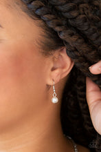 Load image into Gallery viewer, Paparazzi Accessories ❋Knockout Queen - White Necklace❋ Flat Rate Ship $4.50❋
