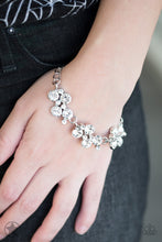 Load image into Gallery viewer, Paparazzi Accessories ⚘ Old Hollywood Bracelet⚘ Flat Rate Ship $4.50 ⚘
