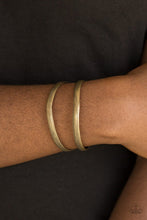 Load image into Gallery viewer, Paparazzi Accessories ❋Palm Trees and Pyramids - Brass Bracelet❋ Flat Rate Ship $4.50❋

