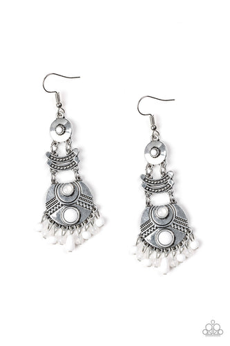 pittmanbling-and-jewelry-inc-presentstropic-tribe-white-earrings-paparazzi-accessories
