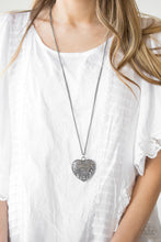 Load image into Gallery viewer, Paparazzi Accessories ⚘ Victorian Virtue - Black Necklace⚘ Flat Rate Ship $4.50 ⚘
