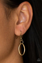 Load image into Gallery viewer, Paparazzi Accessories ❋Perfect MISMATCH - Brass Necklace❋ Flat Rate Ship $4.50❋
