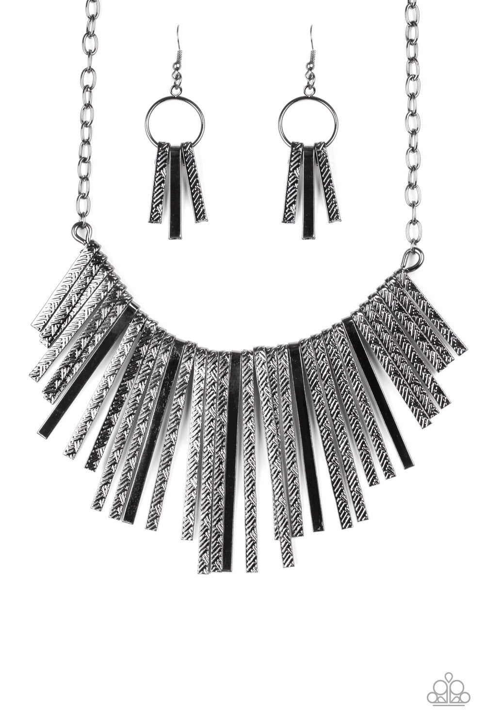 pittmanbling-and-jewelry-inc-presentswelcome-to-the-pack-black-necklace-paparazzi-accessories