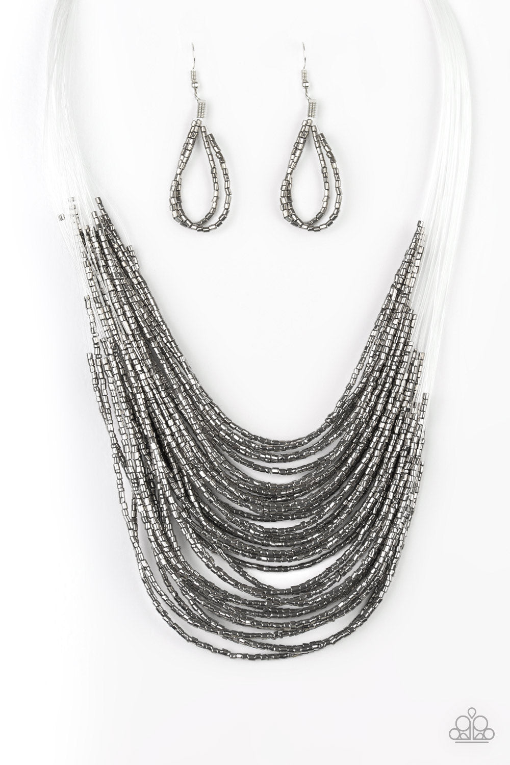 pittmanbling-and-jewelry-inc-presentscatwalk-queen-black-732-paparazzi-accessories