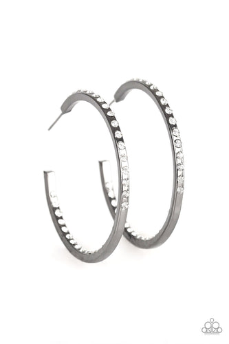 pittmanbling-and-jewelry-inc-presentscomin-into-money-black-earrings-paparazzi-accessories