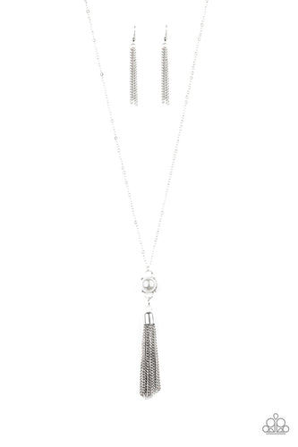 pittmanbling-and-jewelry-inc-presentsdiva-dance-party-white-necklace-paparazzi-accessories