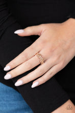 Load image into Gallery viewer, Paparazzi Accessories ⚘ Daisy Dapper - Rose Gold Ring⚘ Flat Rate Ship $4.50 ⚘
