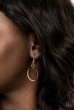 Load image into Gallery viewer, Paparazzi Accessories ❋Natural-Born RINGLEADER - Silver Necklace❋ Flat Rate Ship $4.50❋
