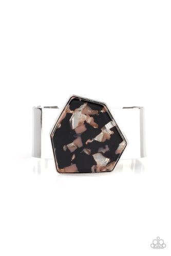 pittmanbling-and-jewelry-inc-presentsgeo-ing-the-distance-black-paparazzi-accessories