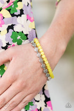 Load image into Gallery viewer, Paparazzi Accessories ⚘ Dewy Dandelions - Yellow Bracelet⚘ Flat Rate Ship $4.50 ⚘
