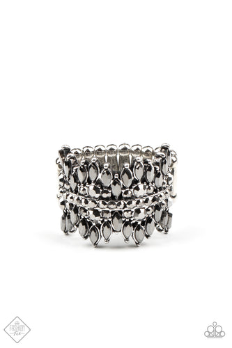 pittmanbling-and-jewelry-inc-presentscosmic-confetti-silver-ring-paparazzi-accessories